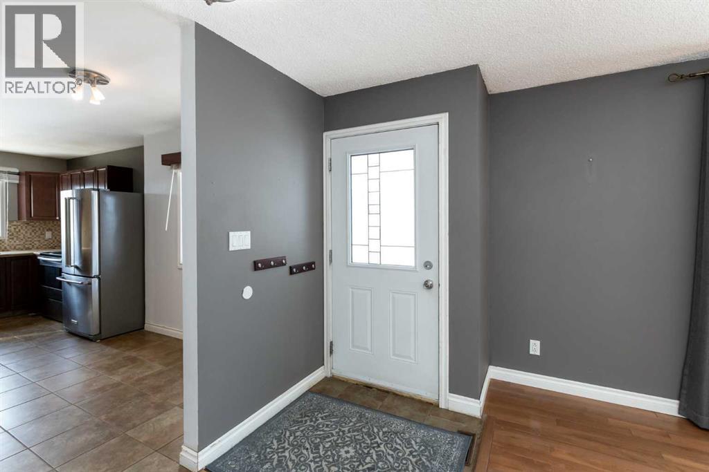 2301 21 Avenue, Bowden, Alberta  T0M 0K0 - Photo 5 - A2299616