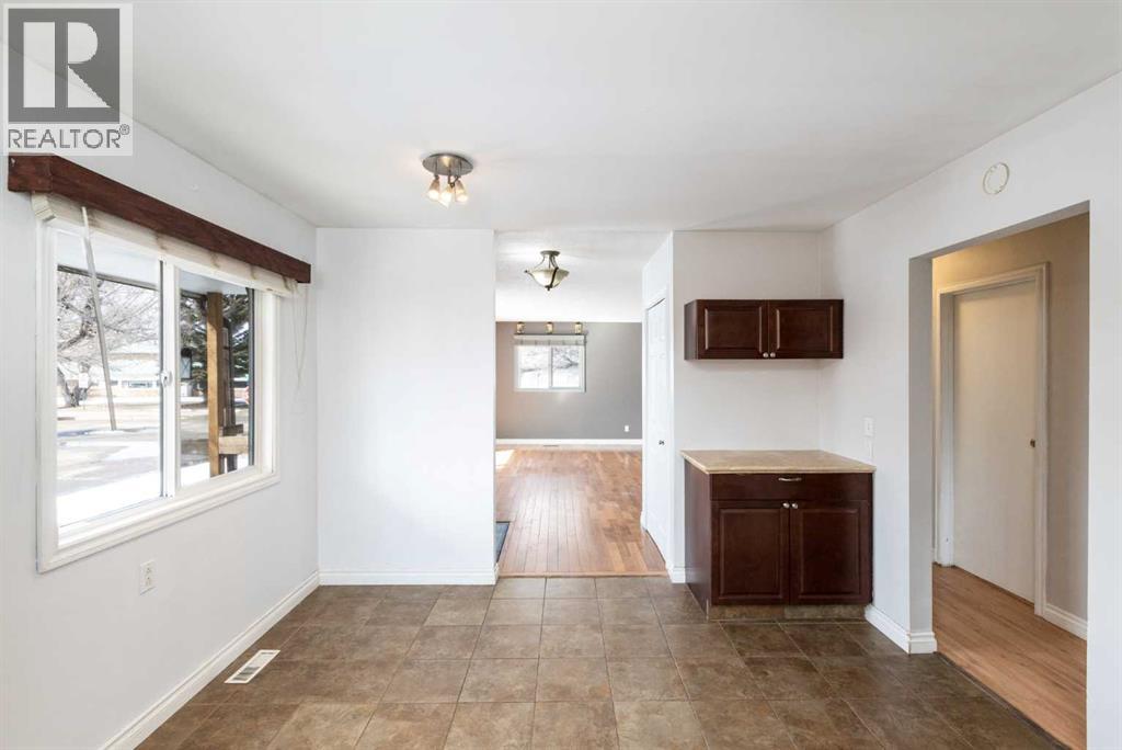 2301 21 Avenue, Bowden, Alberta  T0M 0K0 - Photo 12 - A2299616