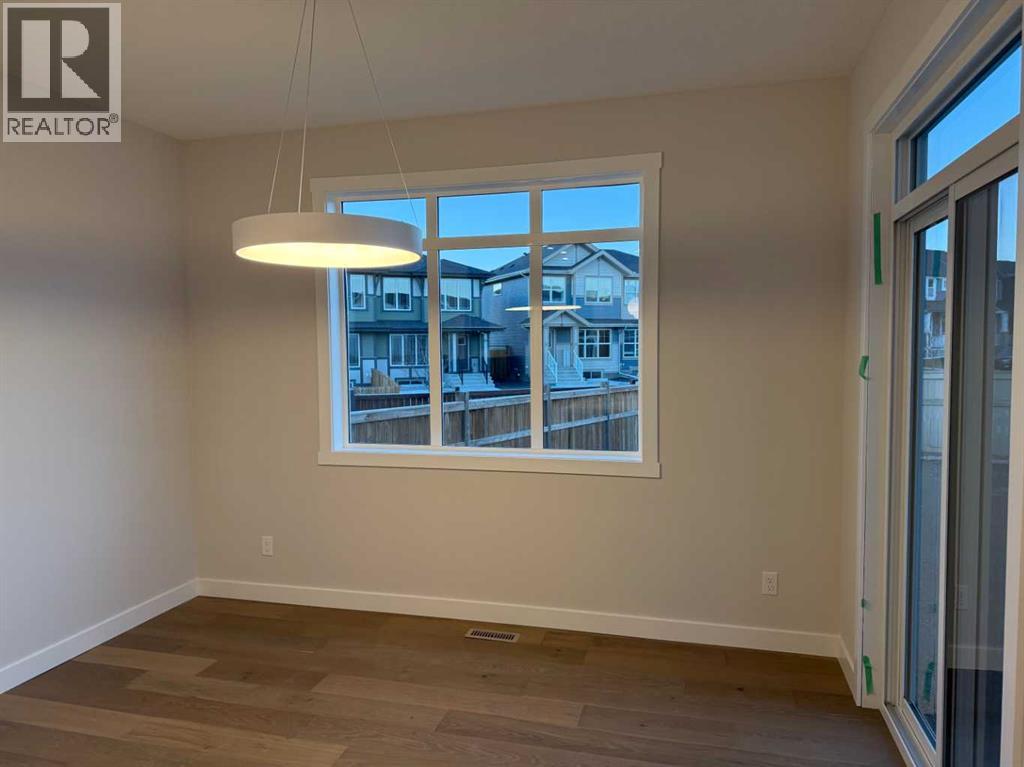 51 Sunrise Heath, Cochrane, Alberta  T4C 3C5 - Photo 18 - A2256885