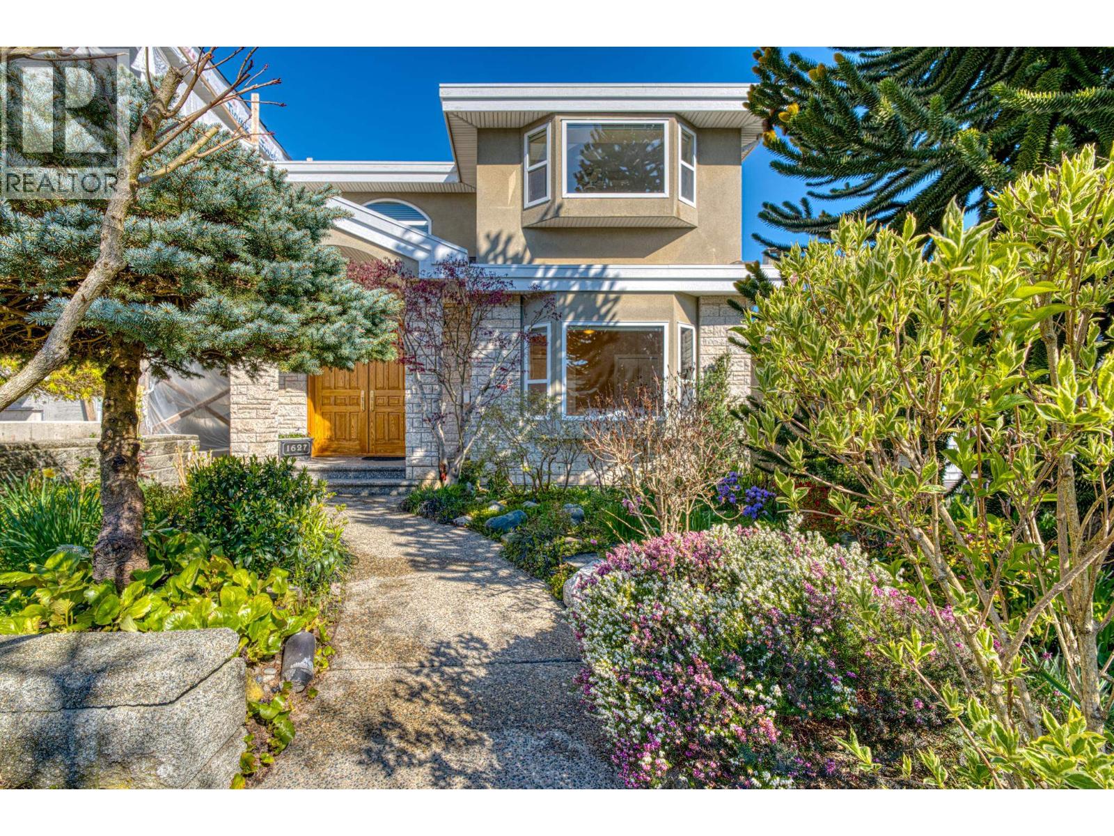 1627 E 34th Avenue, Vancouver, British Columbia  V5P 1A2 - Photo 2 - R3108983