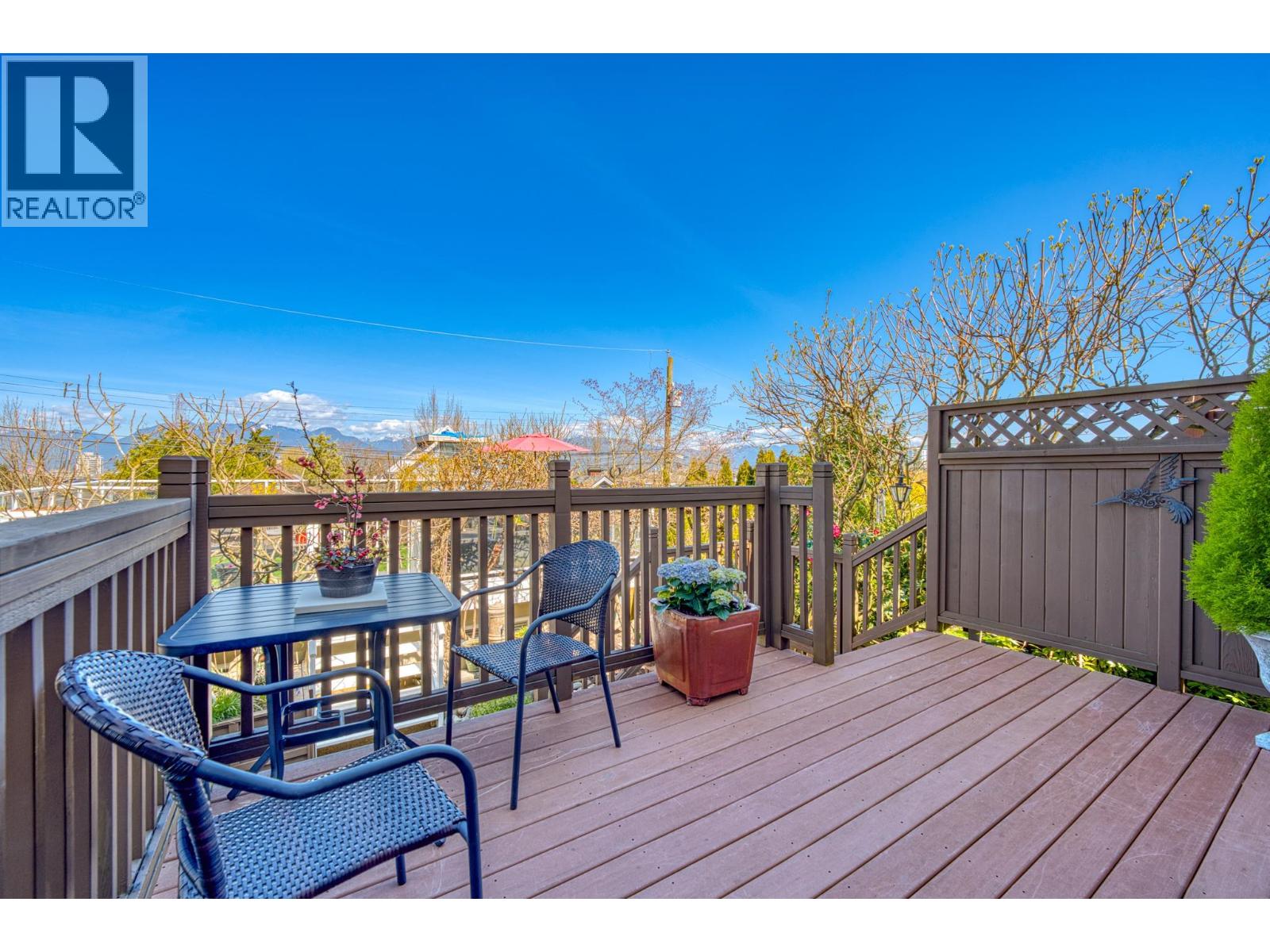 1627 E 34th Avenue, Vancouver, British Columbia  V5P 1A2 - Photo 4 - R3108983