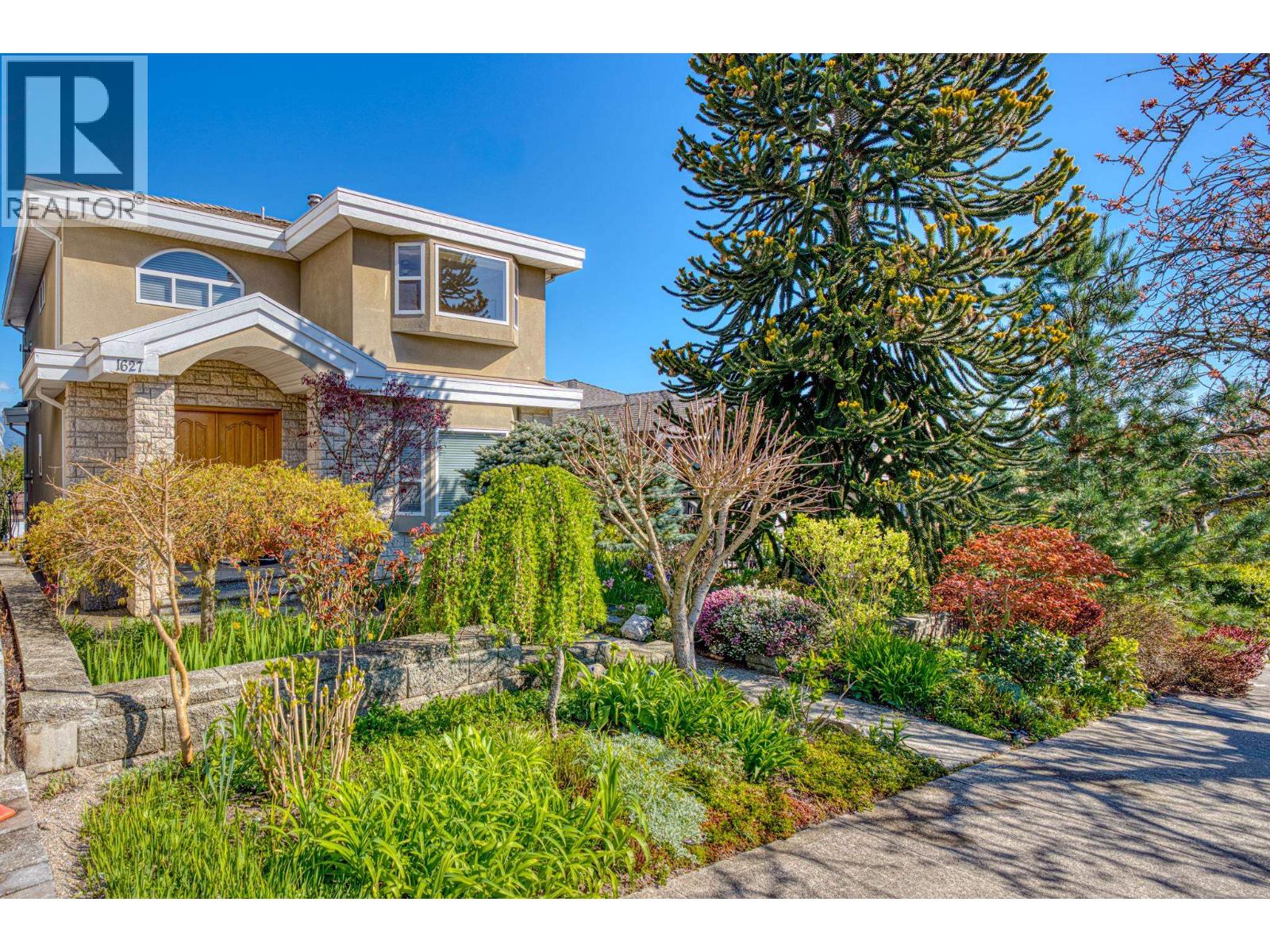 1627 E 34th Avenue, Vancouver, British Columbia  V5P 1A2 - Photo 3 - R3108983