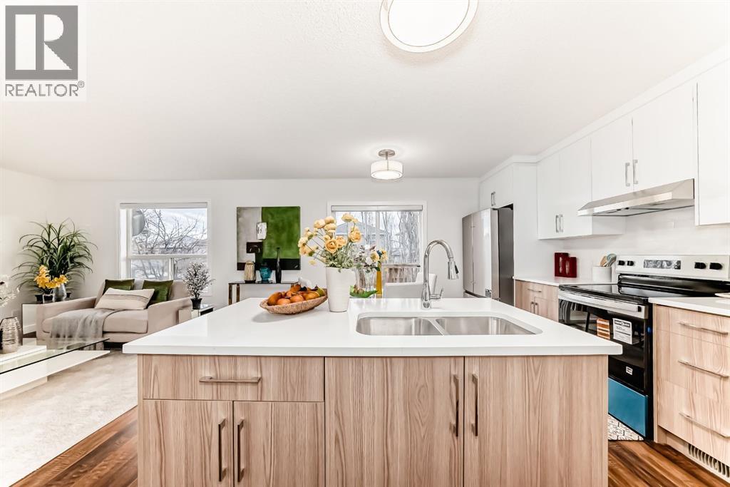 87 Bridlepost Green Sw, Calgary, Alberta  T2Y 4A1 - Photo 7 - A2287138