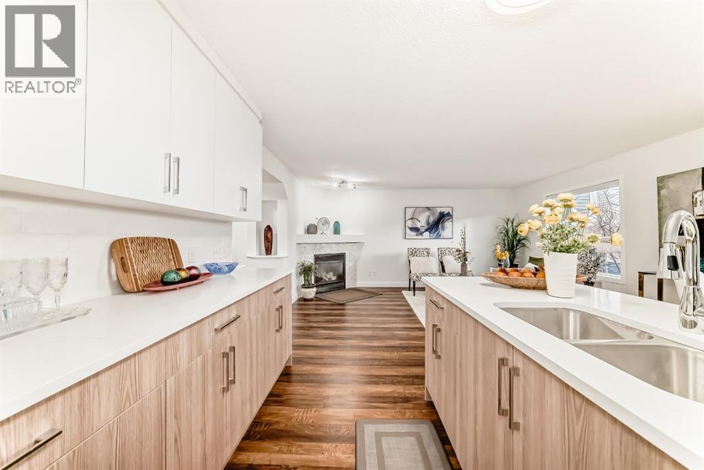 87 Bridlepost Green Sw, Calgary, Alberta  T2Y 4A1 - Photo 8 - A2287138