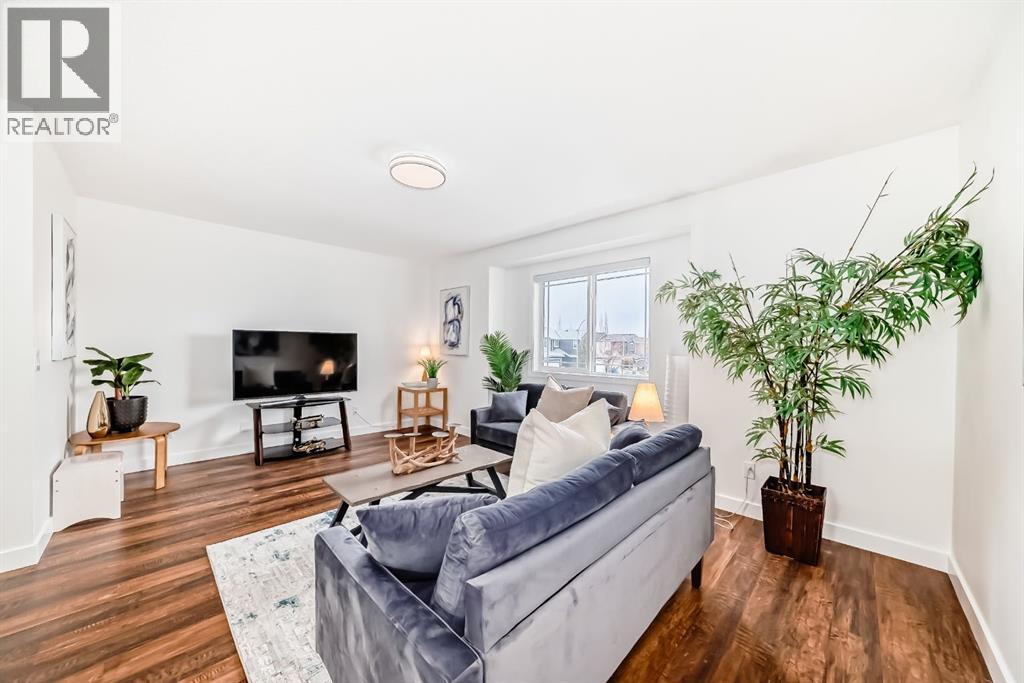 87 Bridlepost Green Sw, Calgary, Alberta  T2Y 4A1 - Photo 26 - A2287138