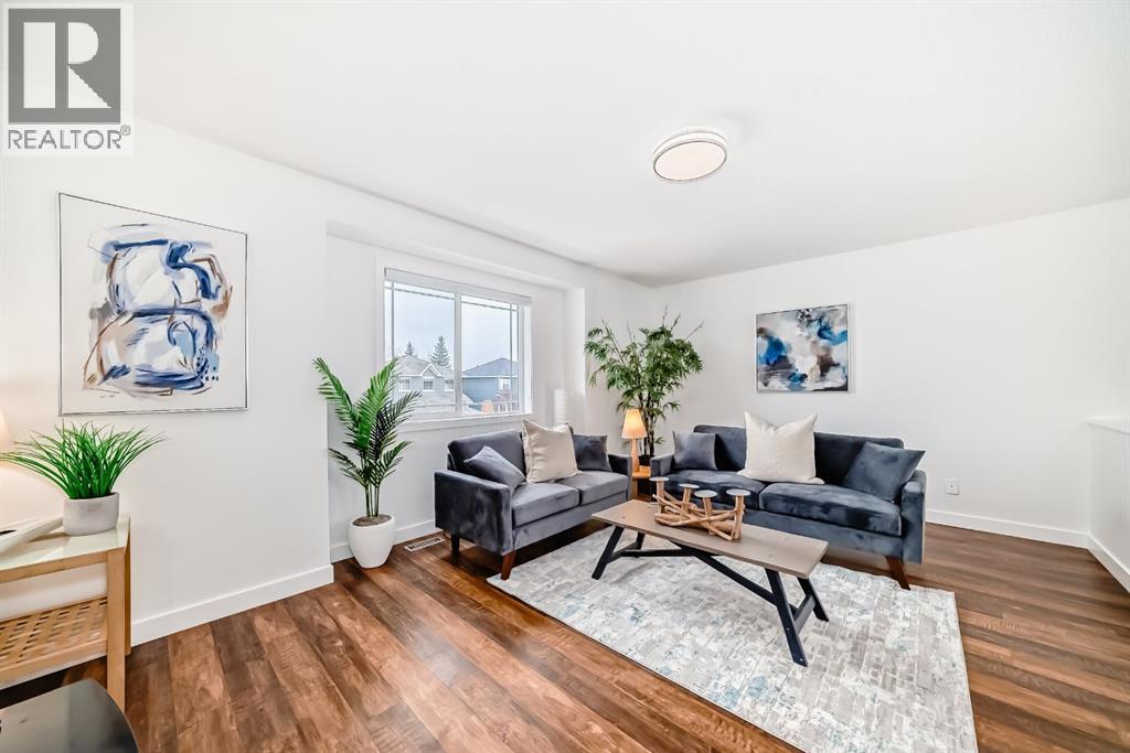 87 Bridlepost Green Sw, Calgary, Alberta  T2Y 4A1 - Photo 25 - A2287138