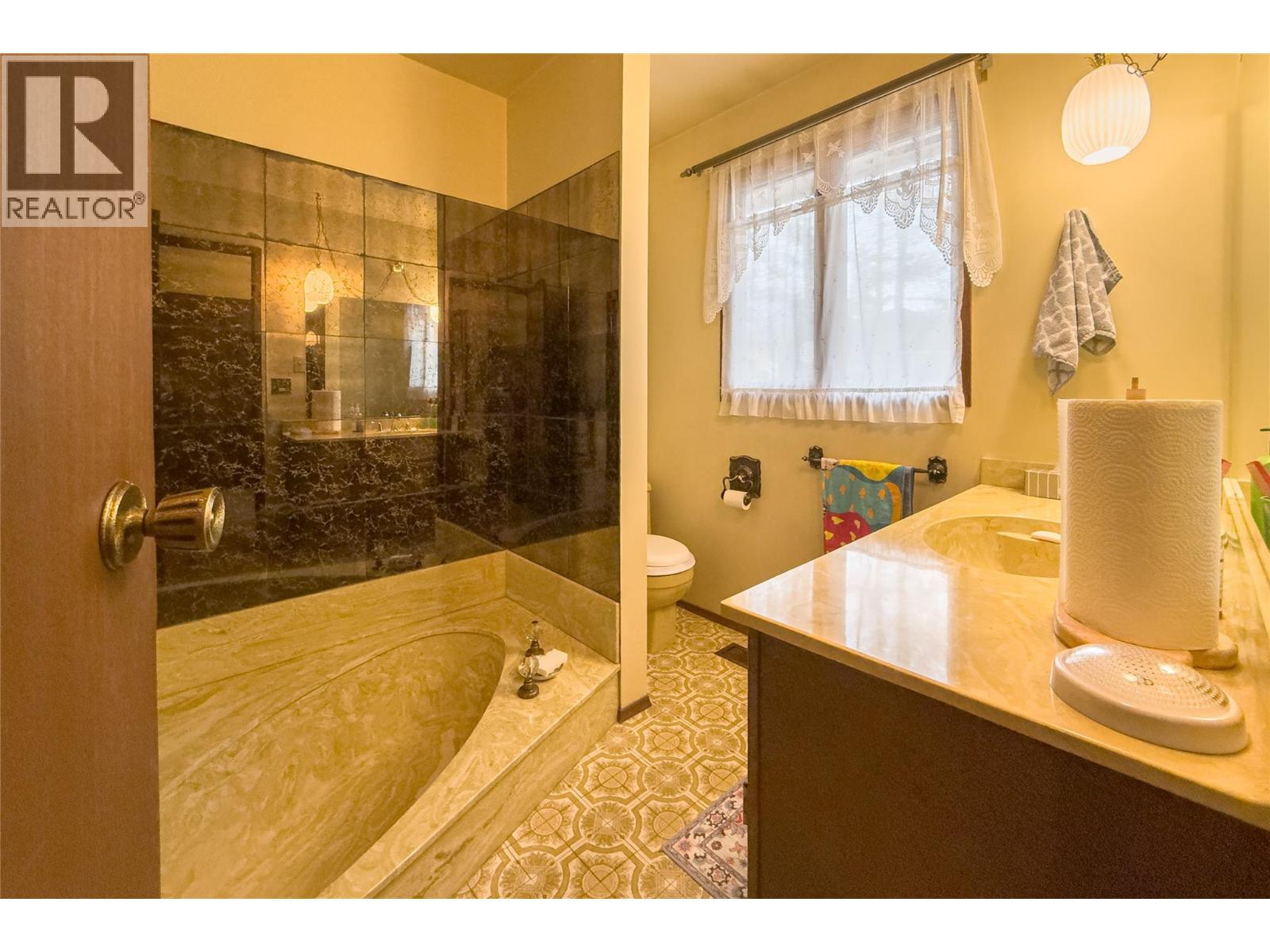 1420 Birch Crescent, Golden, British Columbia  V0A 1H6 - Photo 14 - 10382887