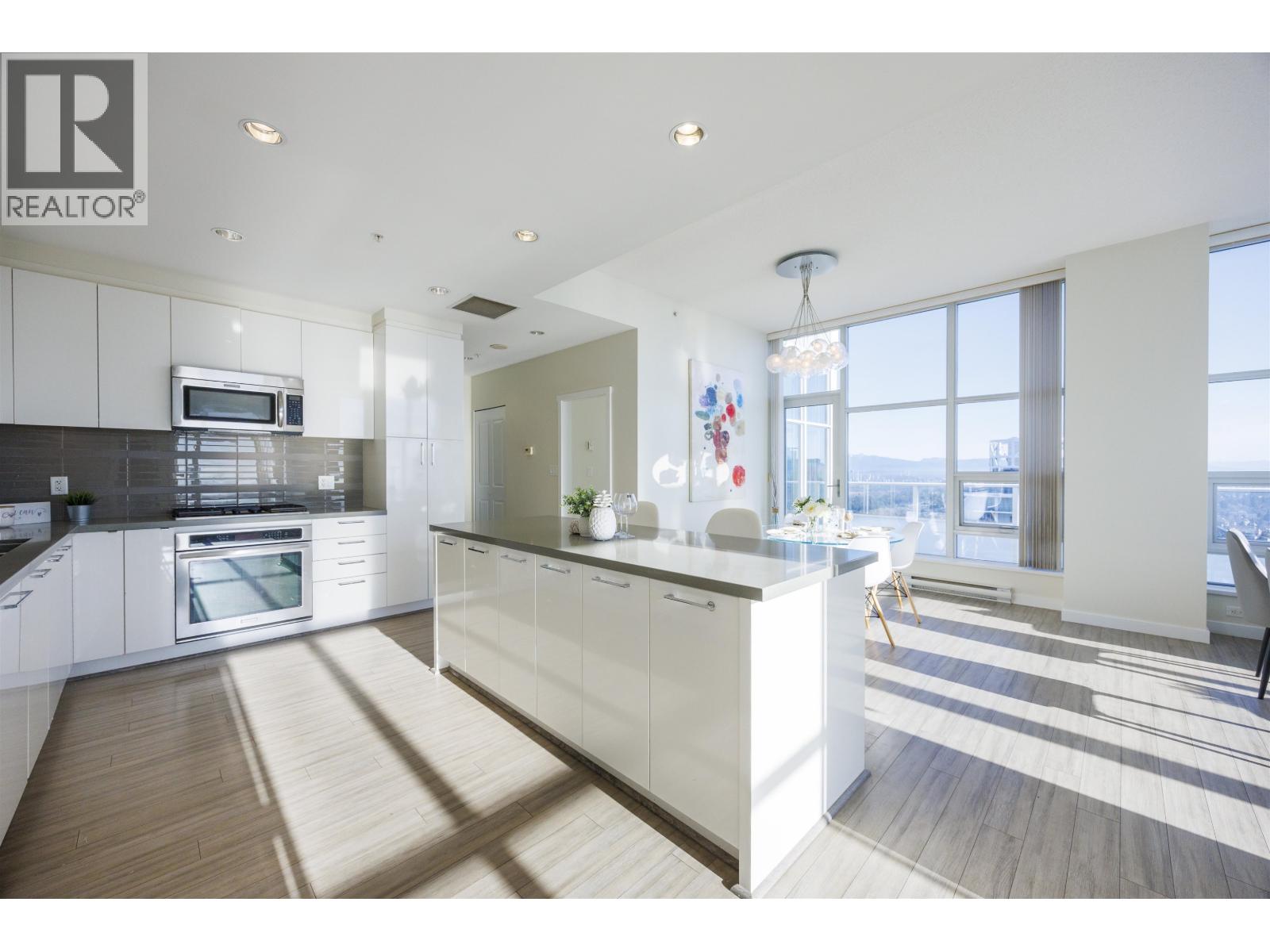 4203 4880 Bennett Street, Burnaby, British Columbia  V5H 0C1 - Photo 9 - R3110077