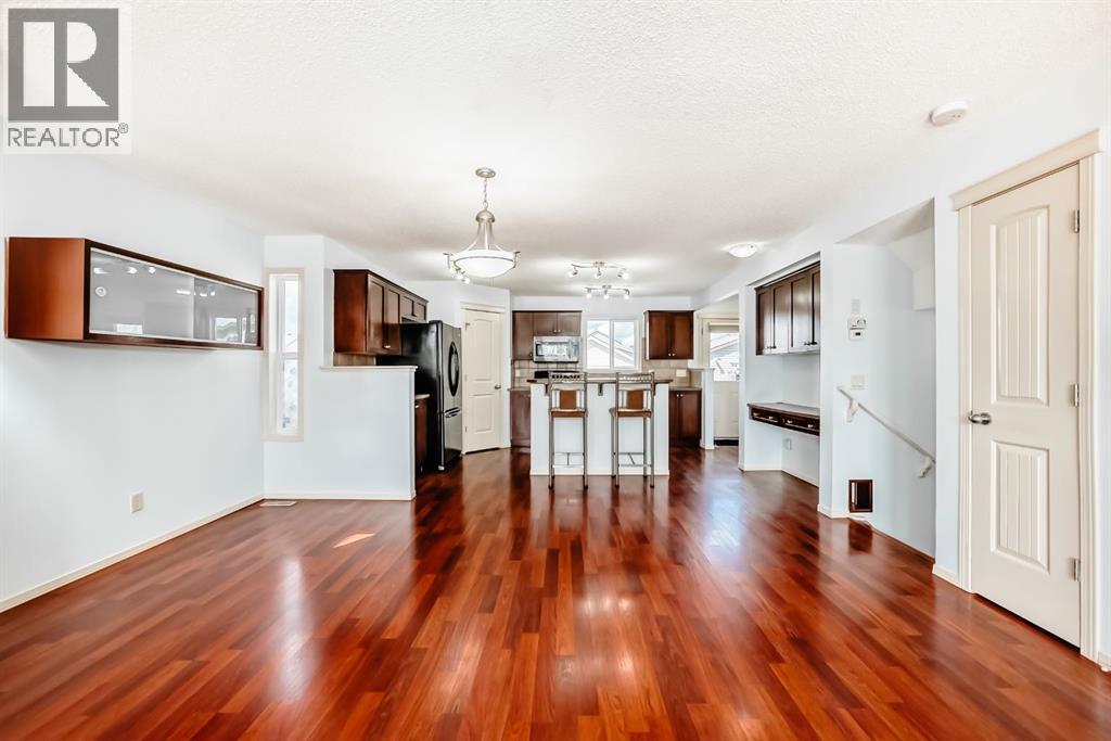 336 Luxstone Place SW, Airdrie, Alberta  T4B 0A6 - Photo 12 - A2300038