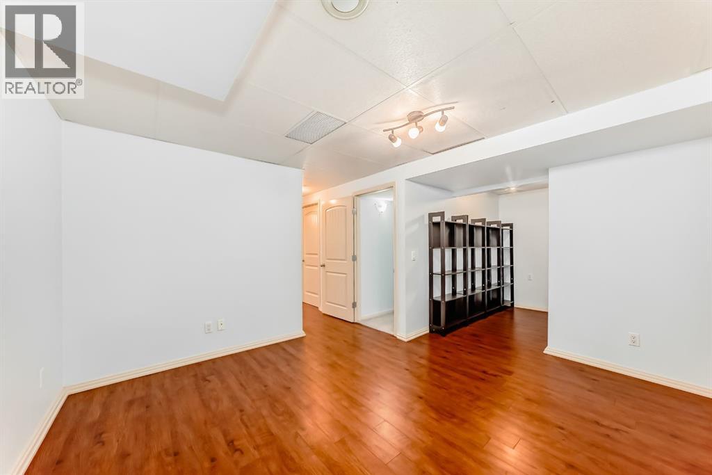 336 Luxstone Place SW, Airdrie, Alberta  T4B 0A6 - Photo 32 - A2300038