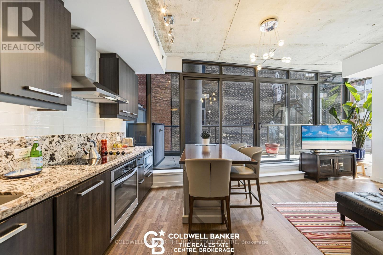 408 - 15 Beverley Street, Toronto, Ontario  M5T 0B3 - Photo 7 - C12986010