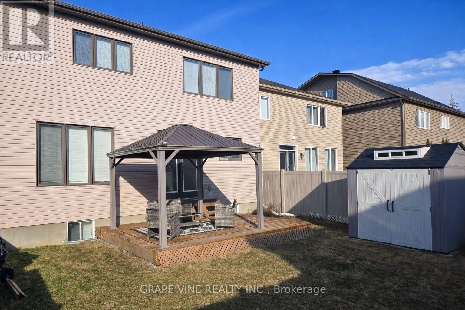 908 Pedigree Street, Ottawa, Ontario  K2S 0Y5 - Photo 6 - X12986036