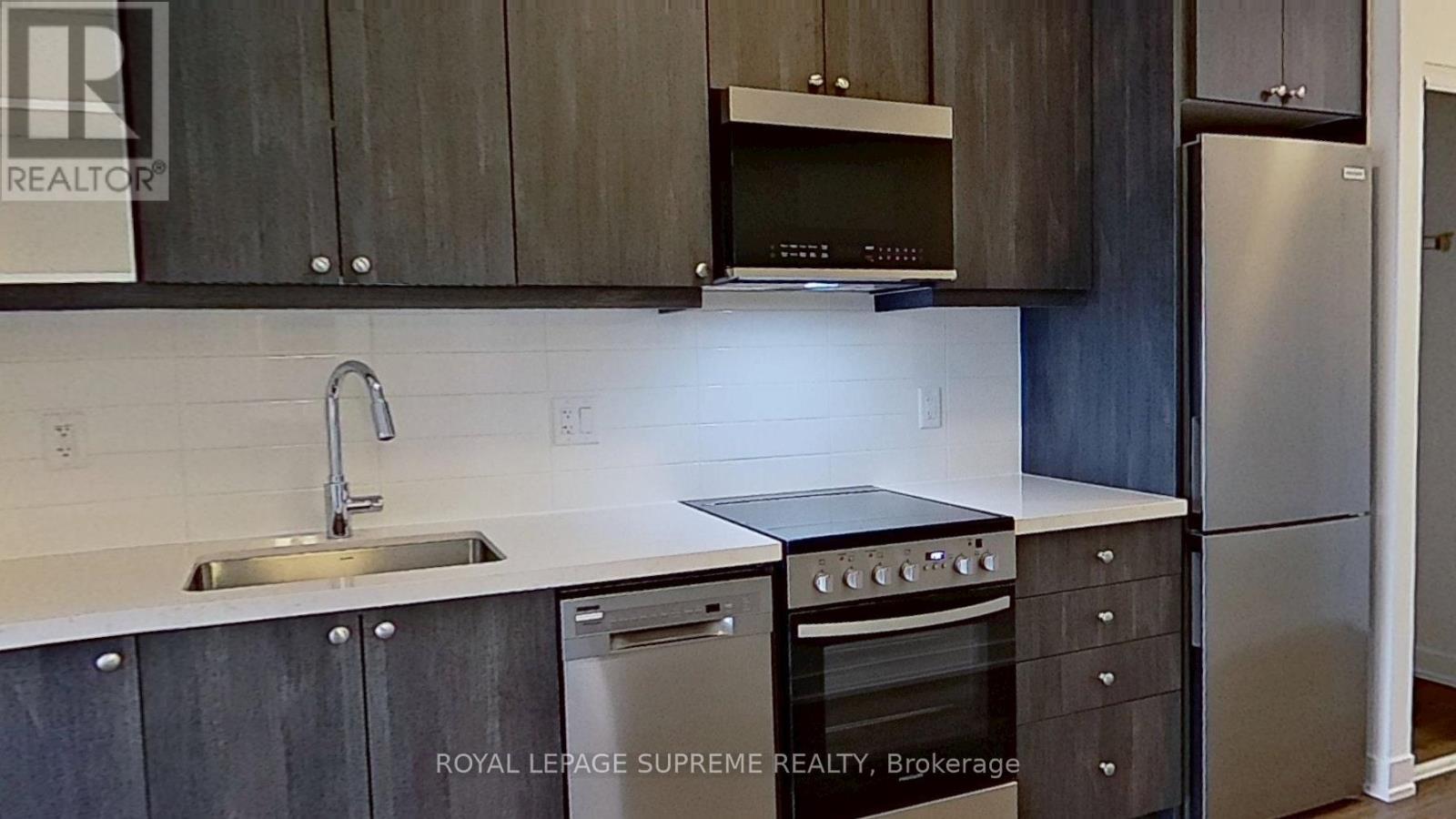 1122 - 51 Clarington Boulevard, Clarington, Ontario  L1C 7J8 - Photo 3 - E12986006