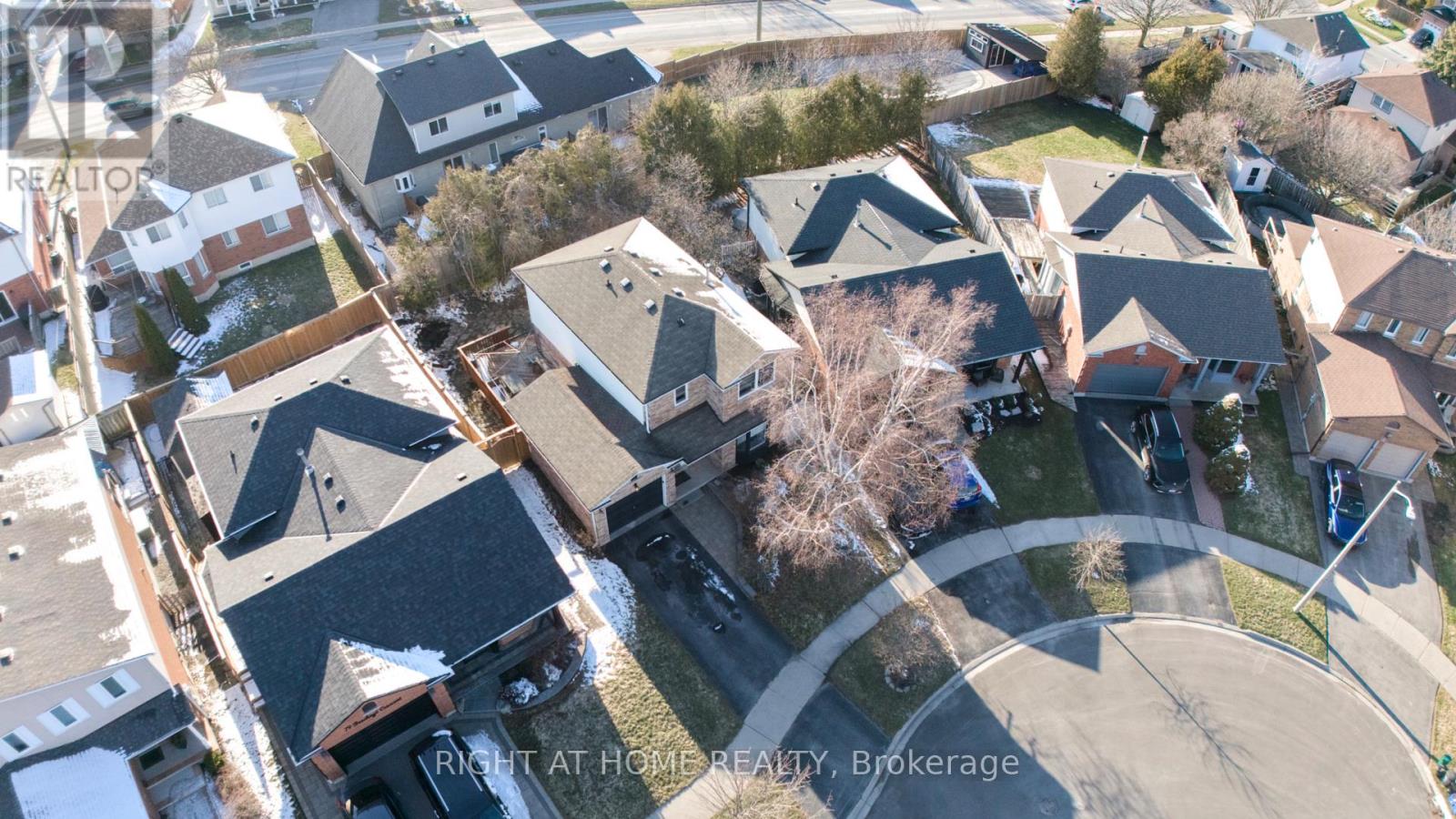 81 Beechnut Crescent, Clarington, Ontario  L1E 1Y4 - Photo 3 - E12986038