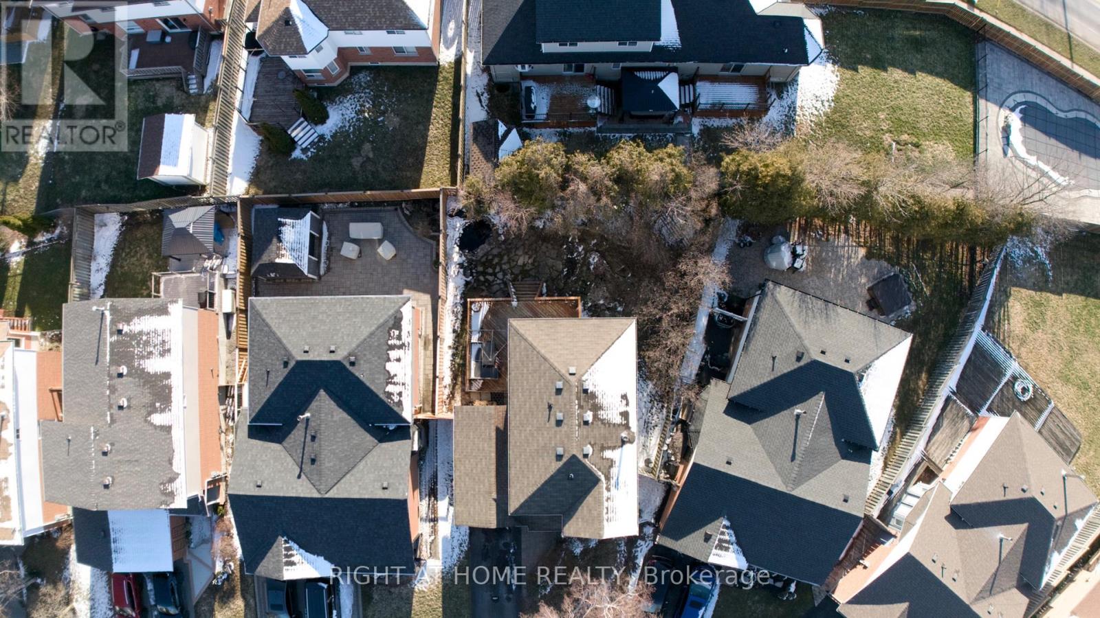 81 Beechnut Crescent, Clarington, Ontario  L1E 1Y4 - Photo 4 - E12986038