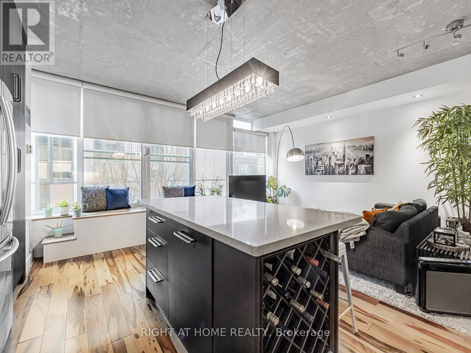 405 - 50 Camden Street, Toronto, Ontario  M5V 3N1 - Photo 3 - C12982896