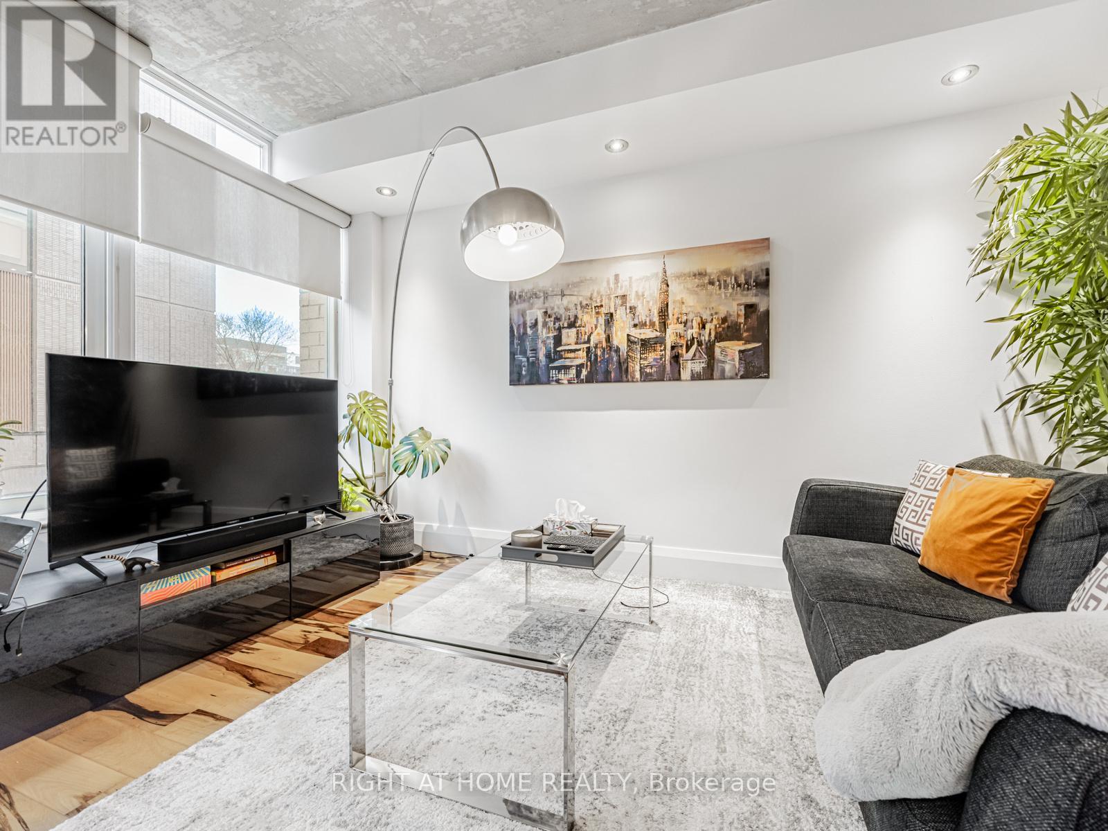 405 - 50 Camden Street, Toronto, Ontario  M5V 3N1 - Photo 7 - C12982896