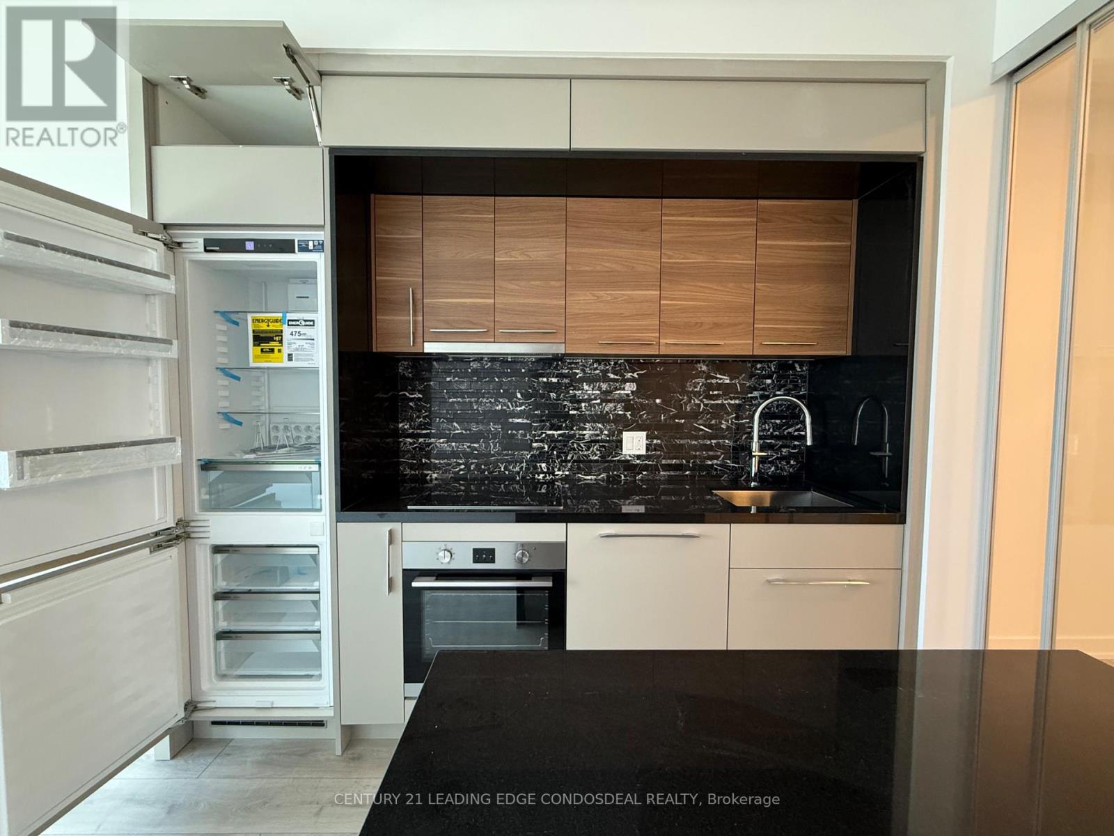 1802 - 29 Green Trail Court, Toronto, Ontario  M2K 0J9 - Photo 6 - C12983832