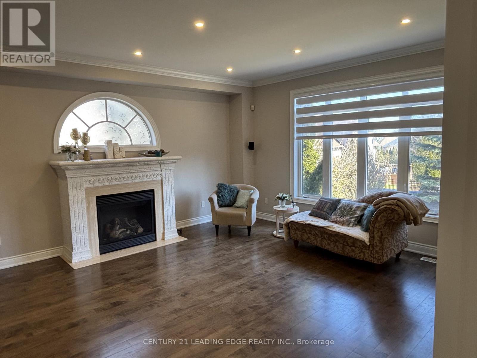 475 Worthington Avenue, Richmond Hill, Ontario  L4E 4R6 - Photo 12 - N12986032