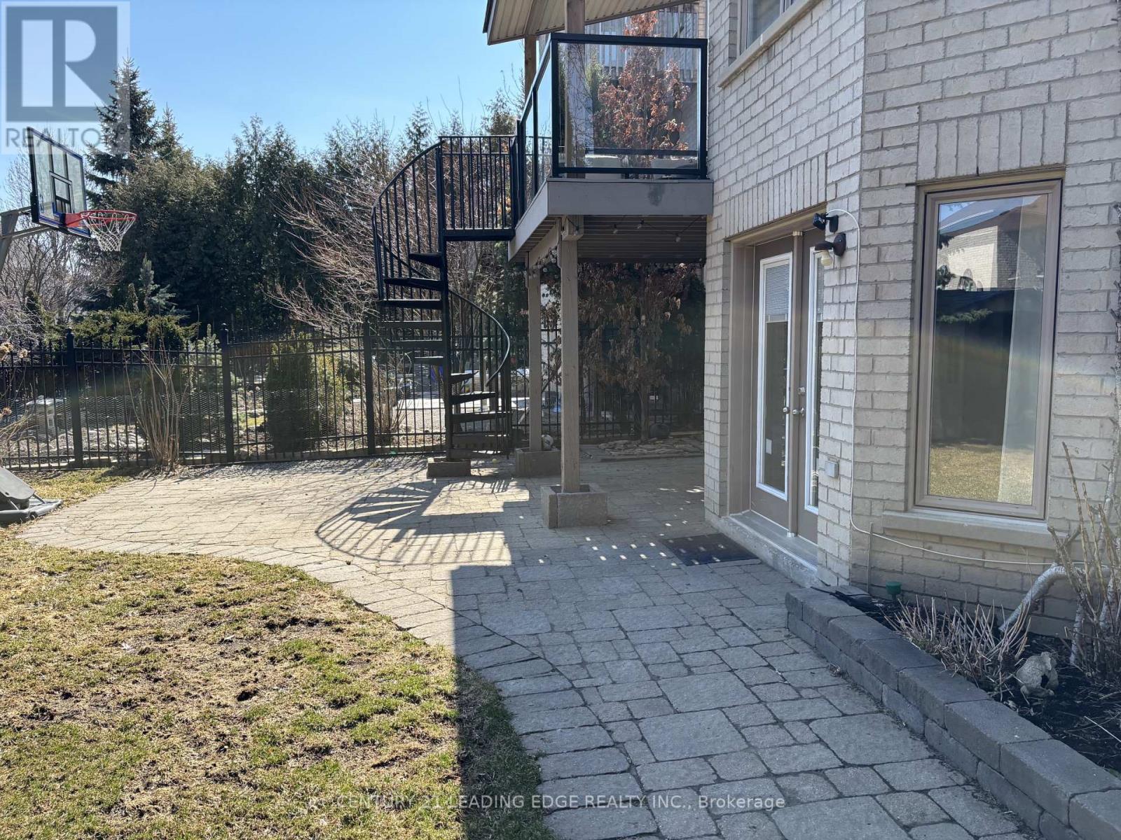 475 Worthington Avenue, Richmond Hill, Ontario  L4E 4R6 - Photo 33 - N12986032