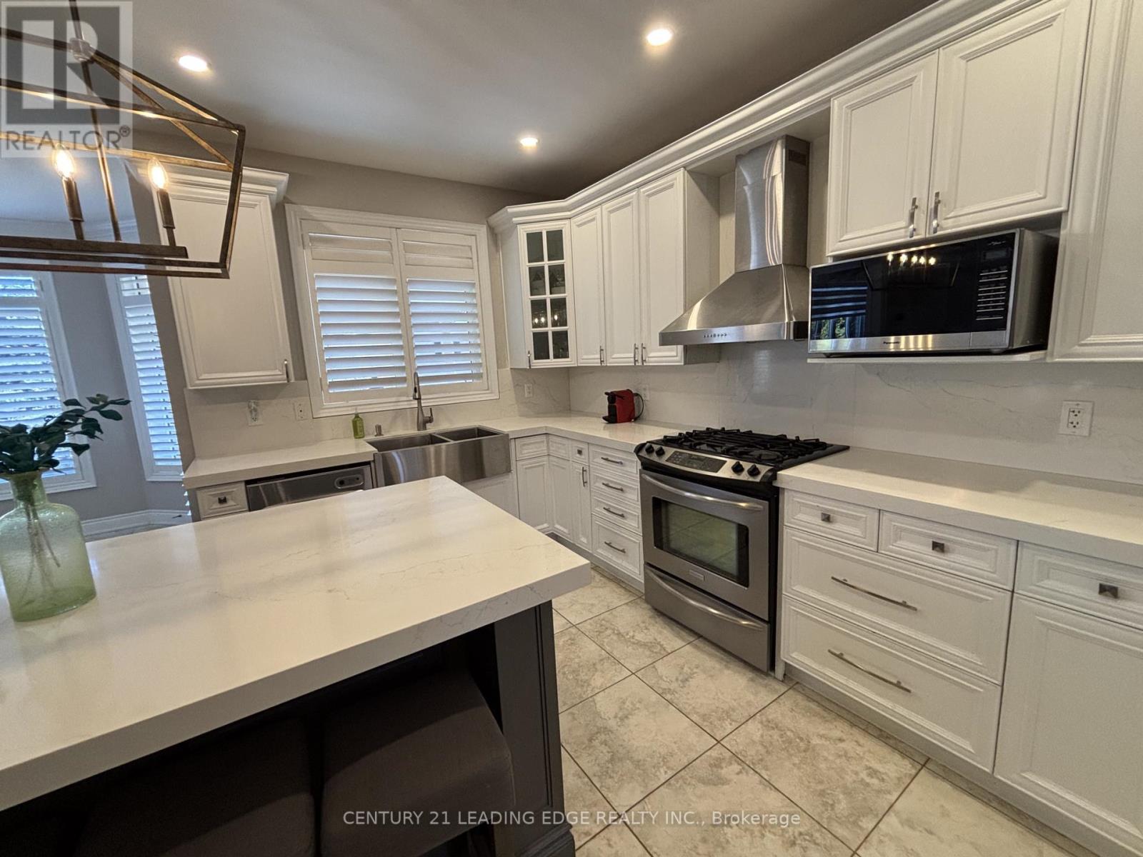 475 Worthington Avenue, Richmond Hill, Ontario  L4E 4R6 - Photo 8 - N12986032