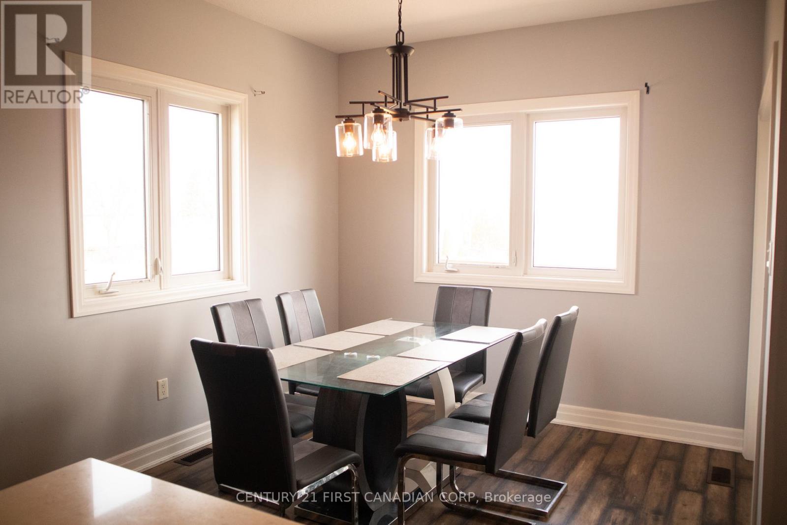 29 Hedges Court, St. Thomas, Ontario  N5R 6G4 - Photo 5 - X12969304