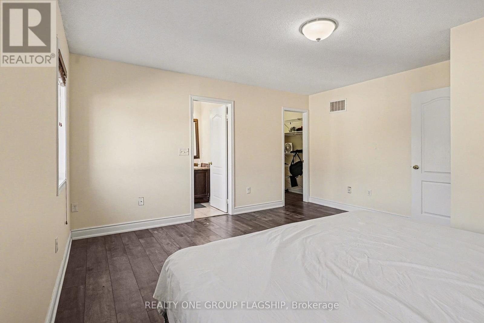 4208 Prudham Avenue, Burlington, Ontario  L7M 0N2 - Photo 14 - W12986040