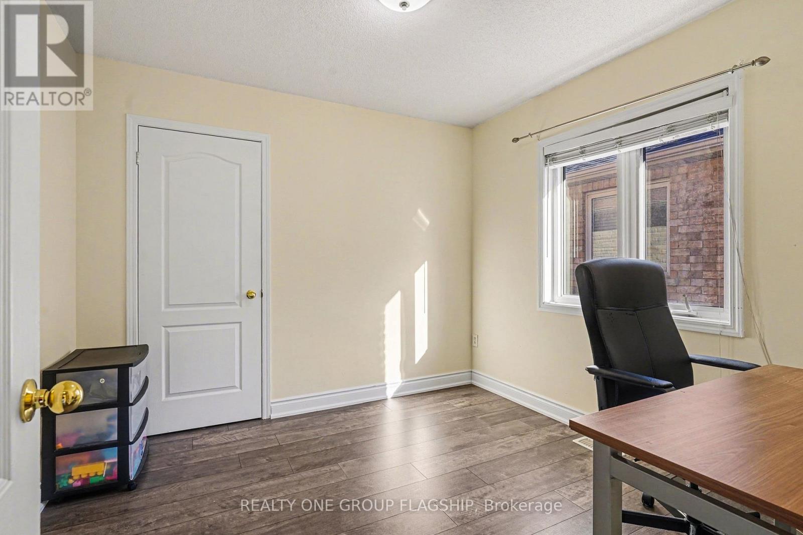 4208 Prudham Avenue, Burlington, Ontario  L7M 0N2 - Photo 21 - W12986040