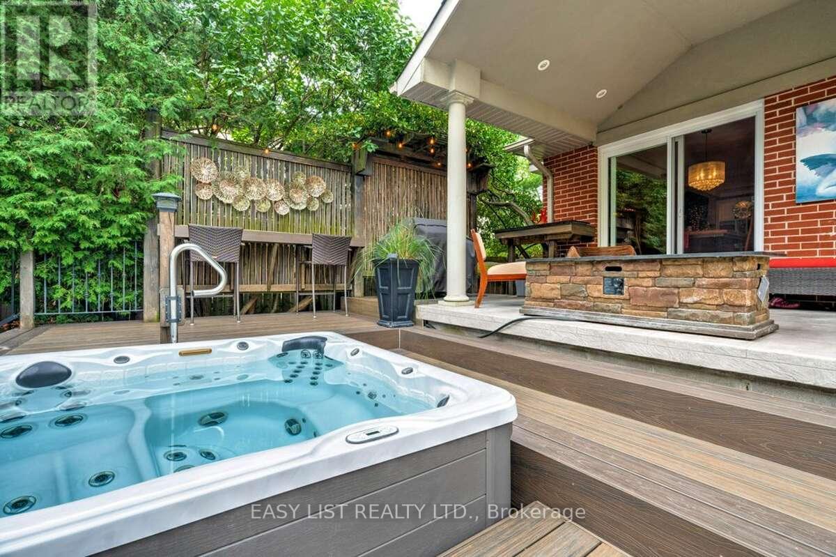 193 Pine Cove Road, Burlington, Ontario  L7N 1W1 - Photo 33 - W12986048