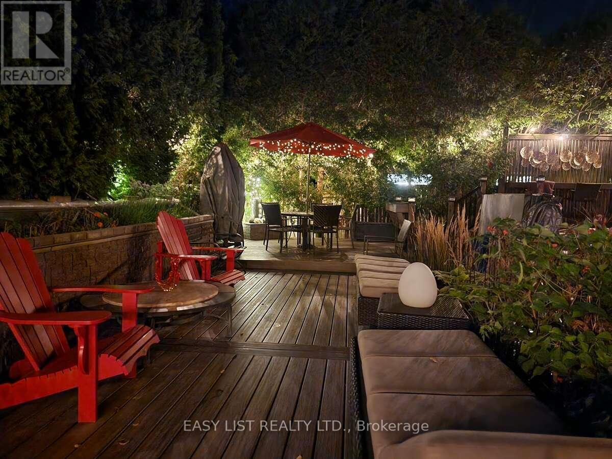 193 Pine Cove Road, Burlington, Ontario  L7N 1W1 - Photo 37 - W12986048