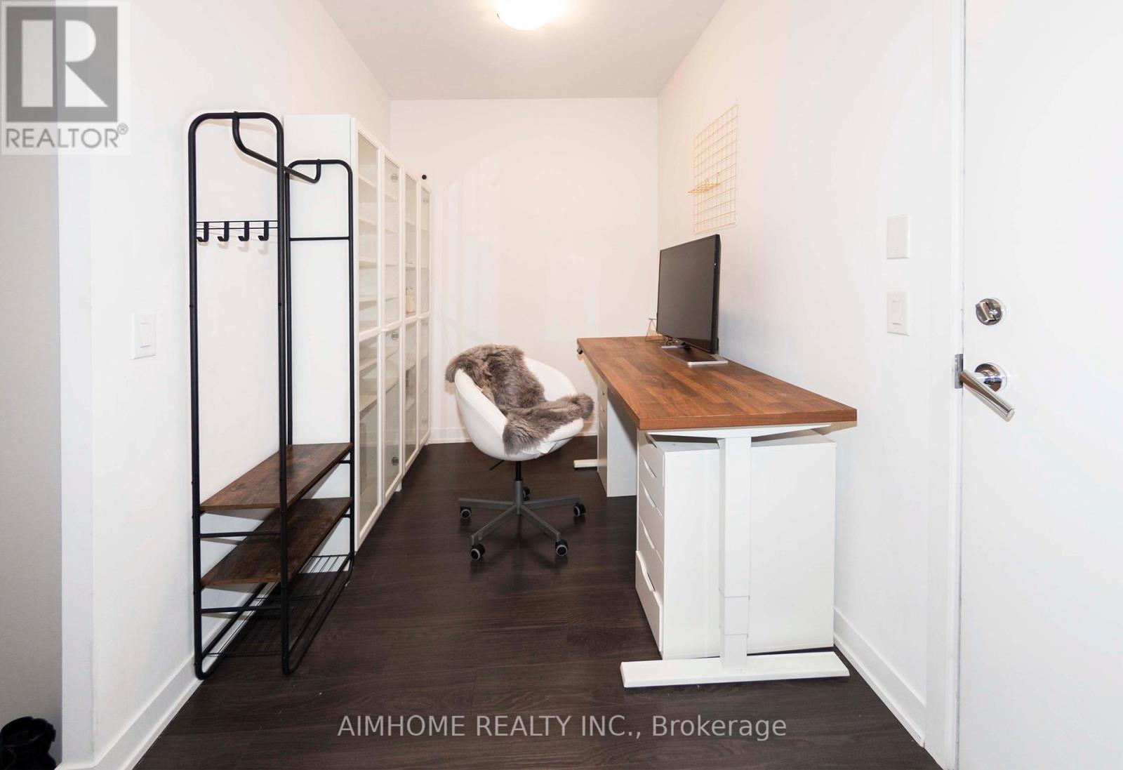 1019 - 1830 Bloor Street W, Toronto, Ontario  M6P 0A2 - Photo 11 - W12948596