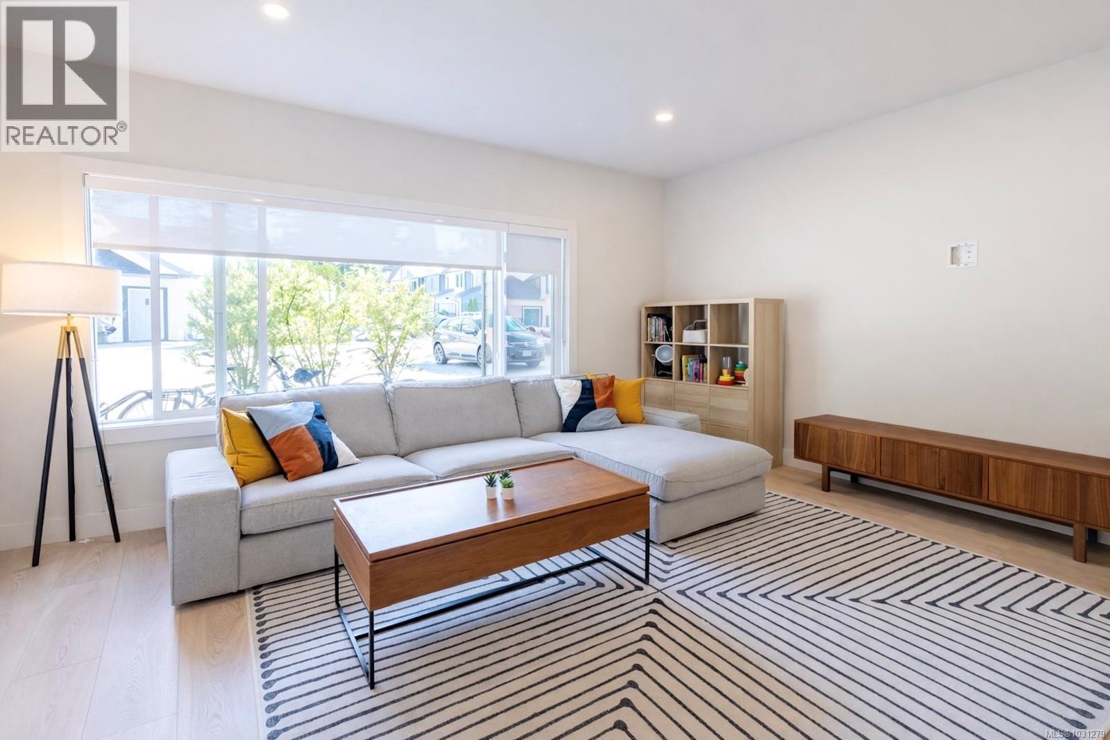 17 625 Hellesen Dr, Tofino, British Columbia  V0R 2Z0 - Photo 6 - 1031279