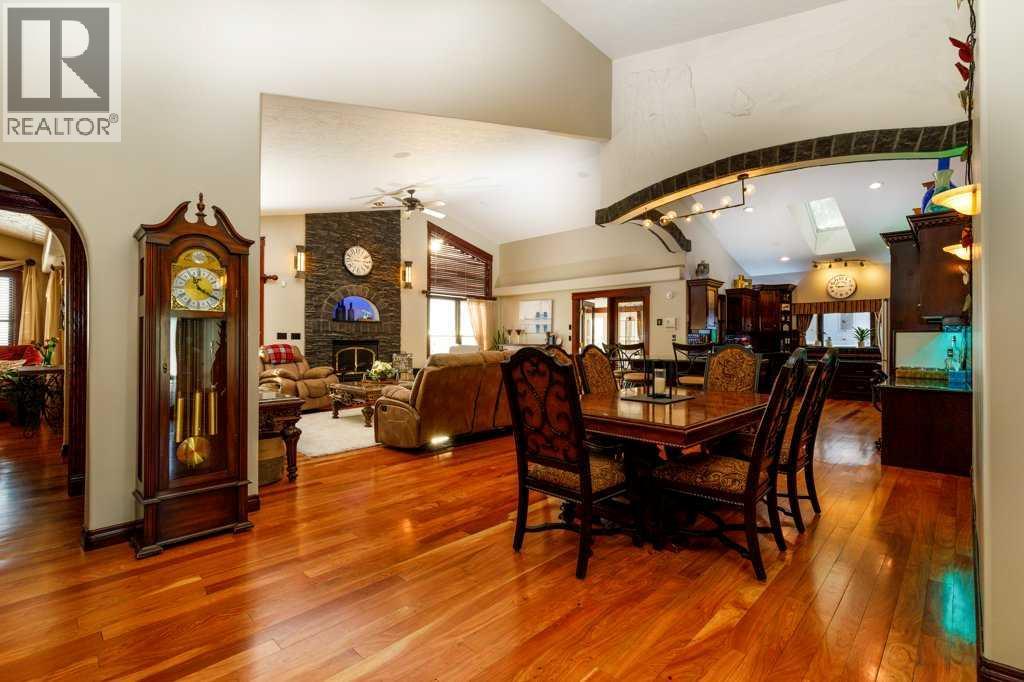 85 Oberlin Avenue, Red Deer, Alberta  T4N 4X1 - Photo 2 - A2290715