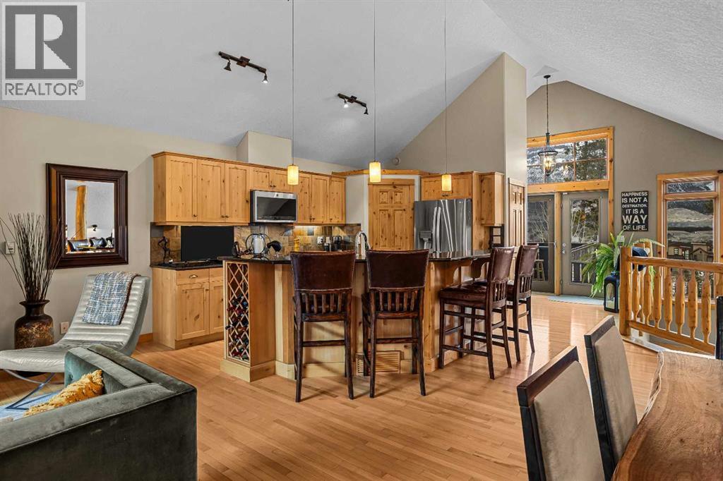 150 Hubman Landing, Canmore, Alberta  T1W 3L3 - Photo 8 - A2300269