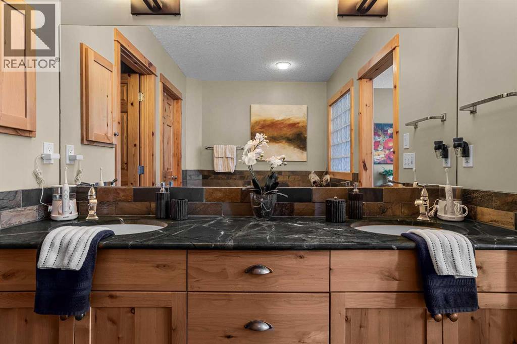 150 Hubman Landing, Canmore, Alberta  T1W 3L3 - Photo 23 - A2300269