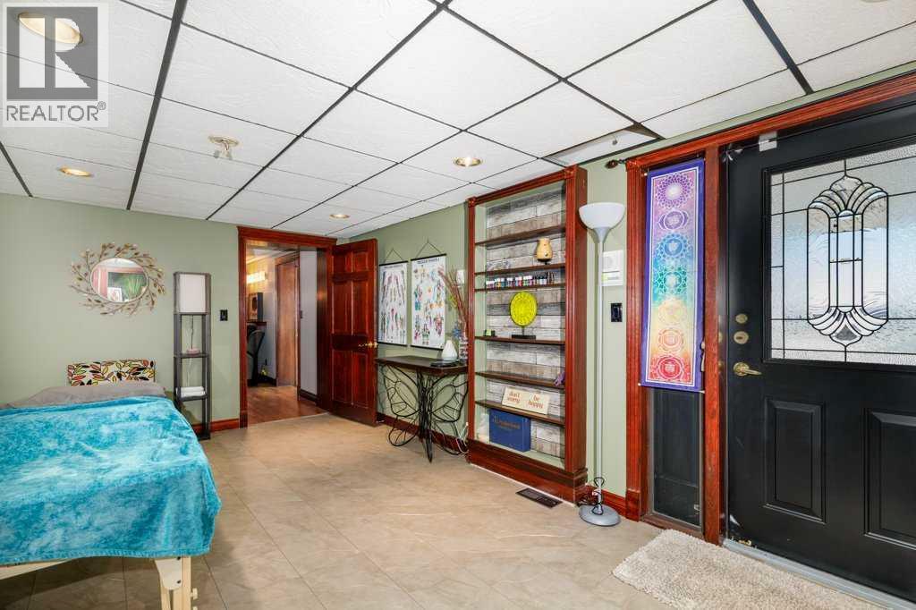 85 Oberlin Avenue, Red Deer, Alberta  T4N 4X1 - Photo 35 - A2290715