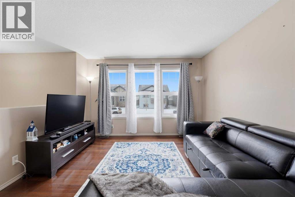 28 Ibbotson Close, Red Deer, Alberta  T4R 0C7 - Photo 5 - A2297754