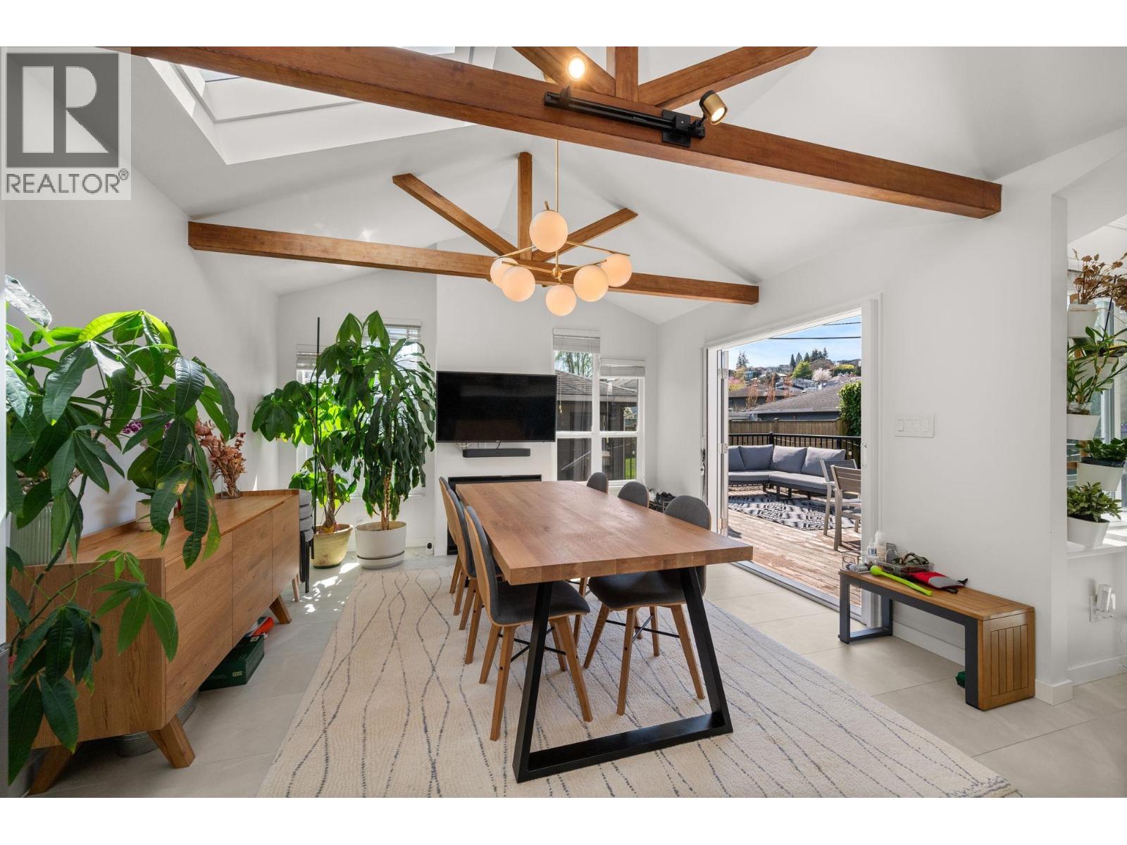 2566 Mcbain Avenue, Vancouver, British Columbia  V6L 2C6 - Photo 9 - R3093910