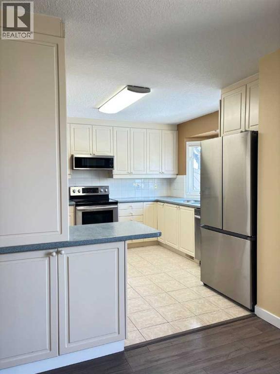 44 Edgemont Estates Road NW Road NW, Calgary, Alberta  T3A 2M5 - Photo 11 - A2300351