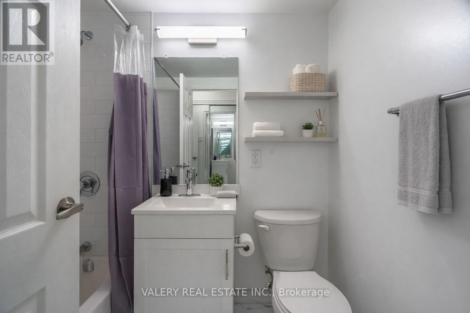 601 - 177 St. George Street, Toronto, Ontario  M5R 2M5 - Photo 5 - C12986088