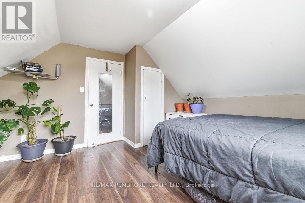 2849 Petawawa Boulevard, Petawawa, Ontario  K8H 2K7 - Photo 29 - X12986078