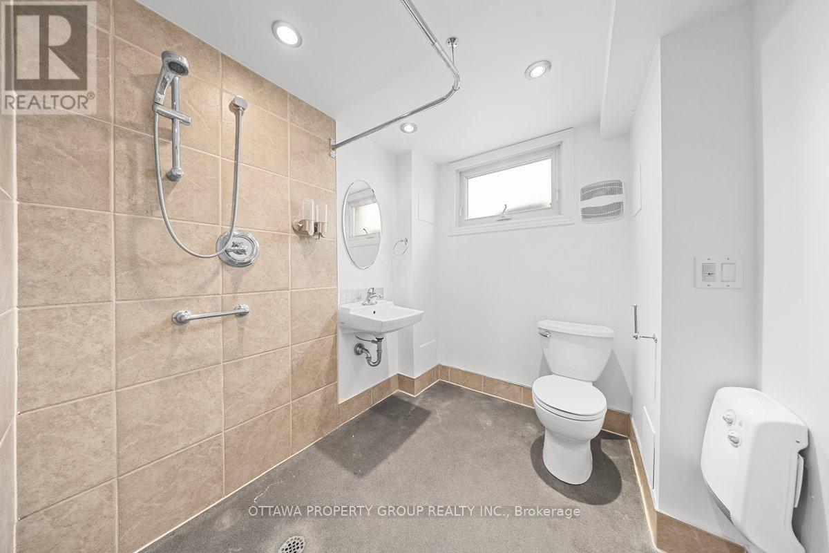 777 Cork Street, Ottawa, Ontario  K1G 1X8 - Photo 23 - X12986066