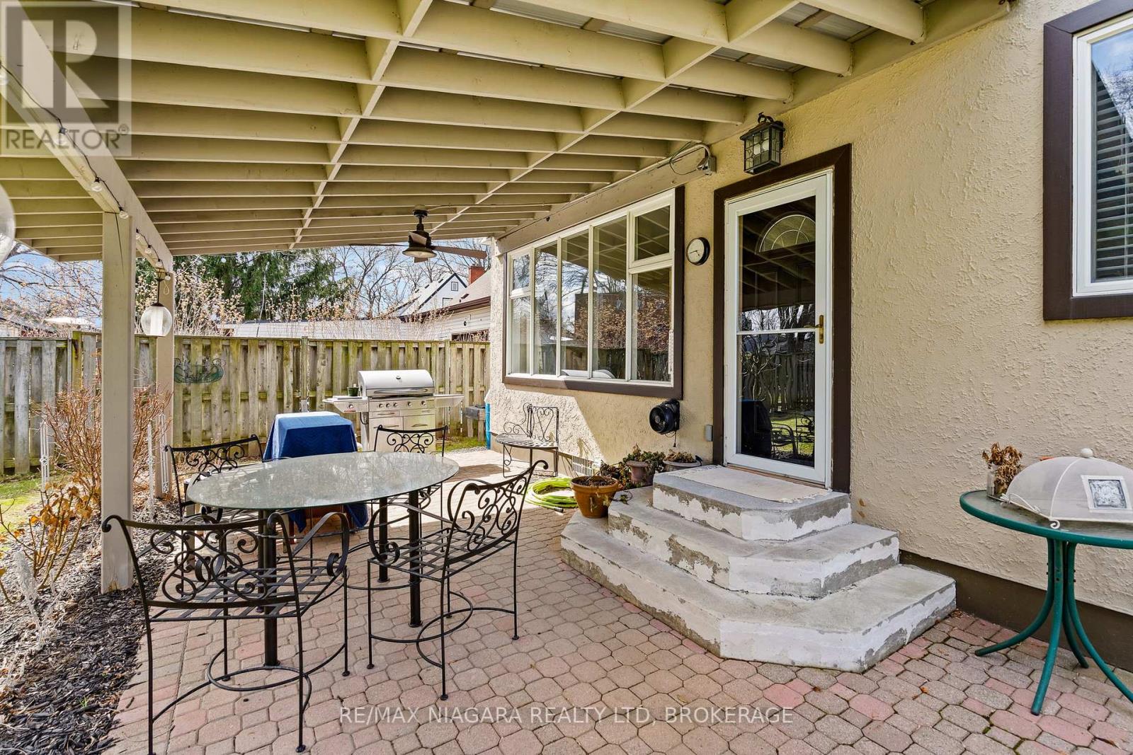 148 Lakeshore Road, St. Catharines, Ontario  L2N 2V1 - Photo 32 - X12986084