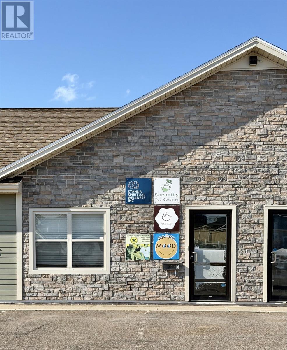 G 13 Myrthe St, Stratford, Prince Edward Island  C1B 1P4 - Photo 3 - 202607078