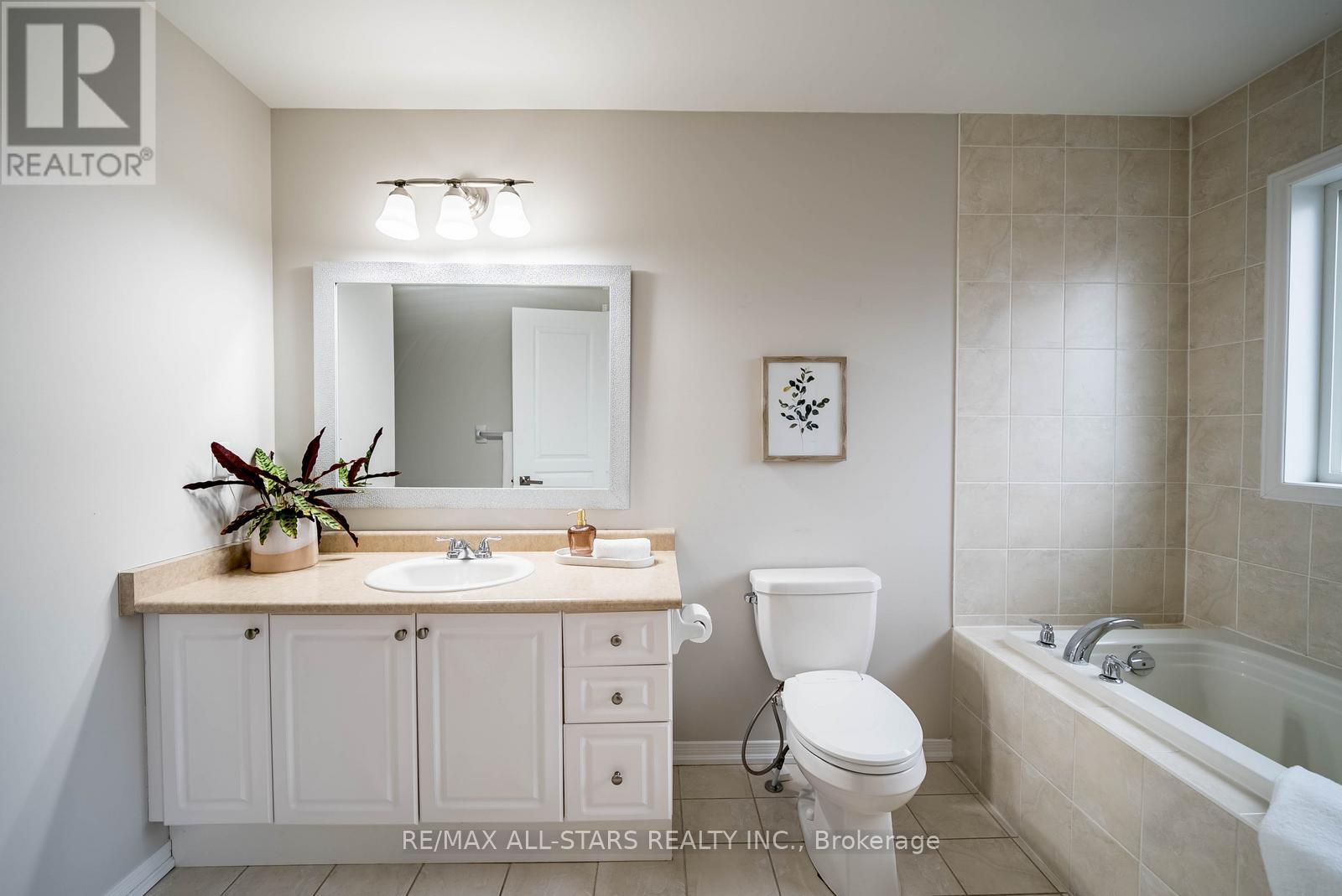 55 Win Timbers Crescent, Whitchurch-Stouffville, Ontario  L4A 0Y9 - Photo 33 - N12986096