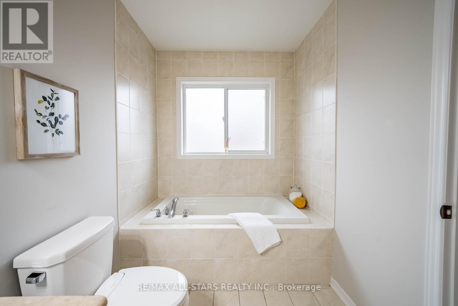 55 Win Timbers Crescent, Whitchurch-Stouffville, Ontario  L4A 0Y9 - Photo 34 - N12986096