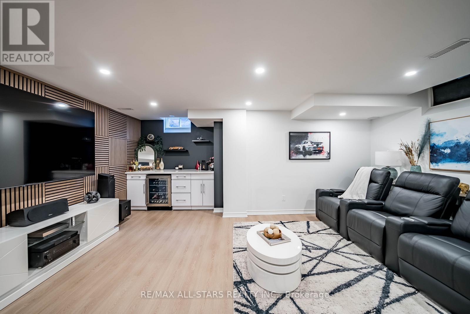 55 Win Timbers Crescent, Whitchurch-Stouffville, Ontario  L4A 0Y9 - Photo 38 - N12986096