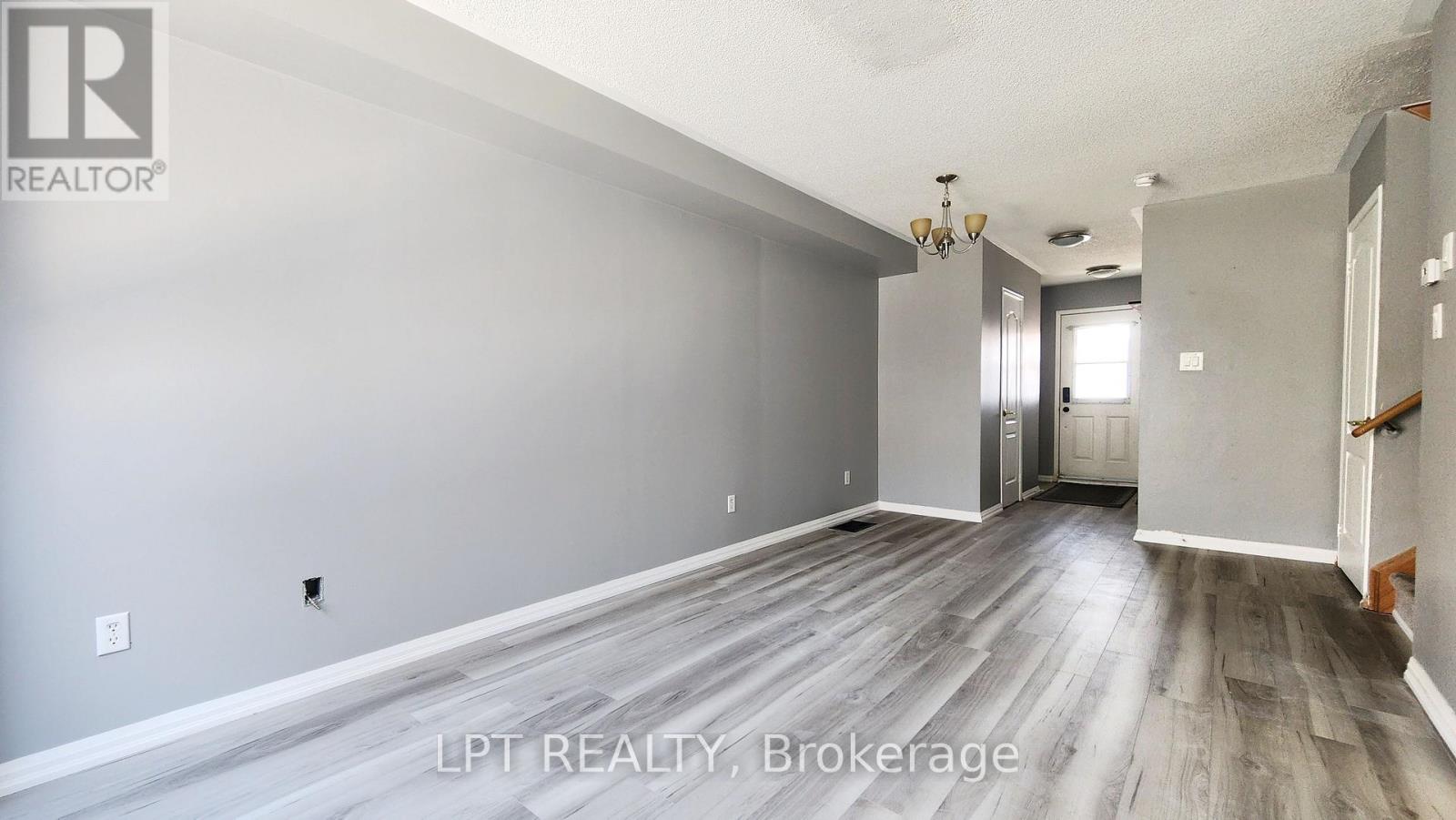 244 Ferndale Drive S, Barrie, Ontario  L4N 8J9 - Photo 7 - S12986054