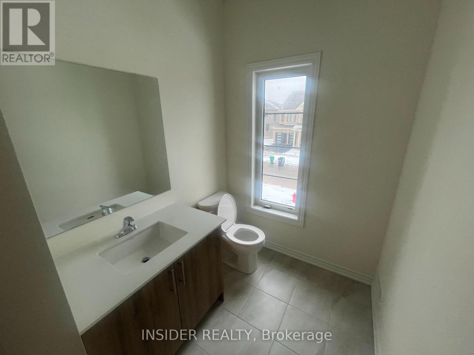 2 Fuller Street, Brampton, Ontario  L6X 5S4 - Photo 25 - W12986080