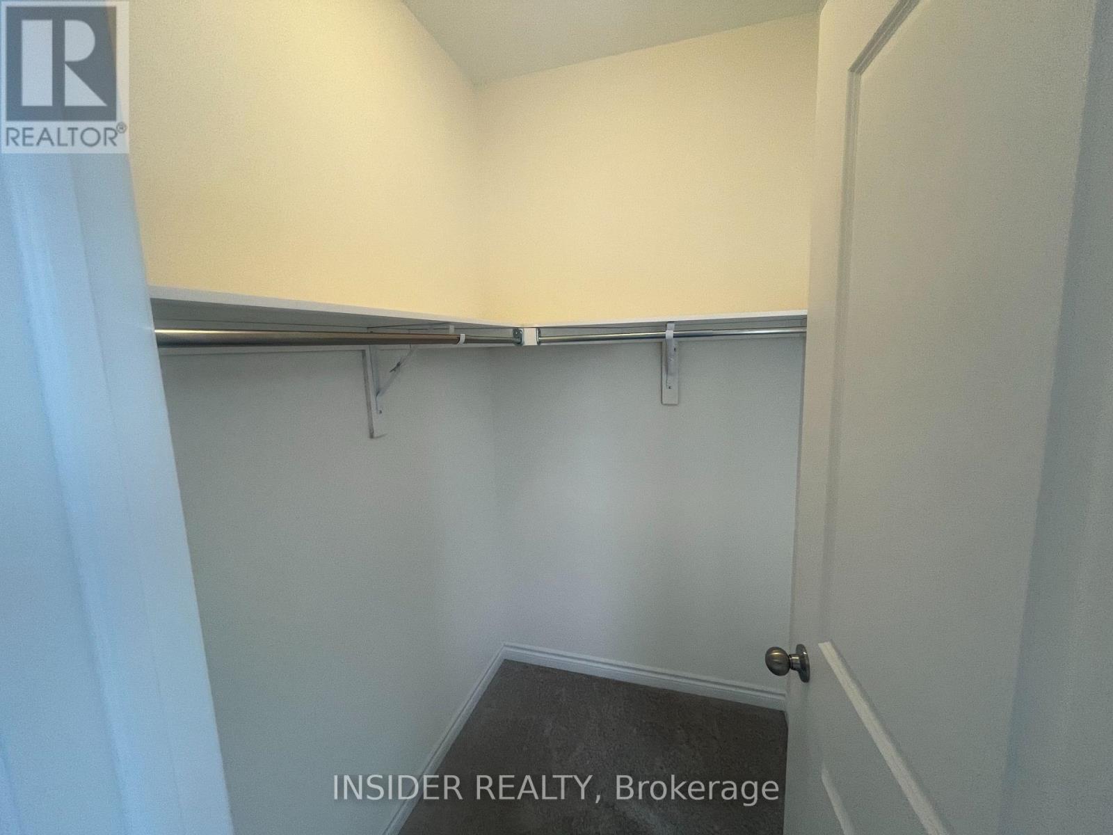 2 Fuller Street, Brampton, Ontario  L6X 5S4 - Photo 30 - W12986080